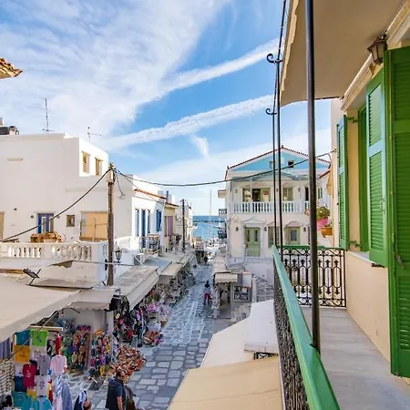 La Belle Vie Tinos