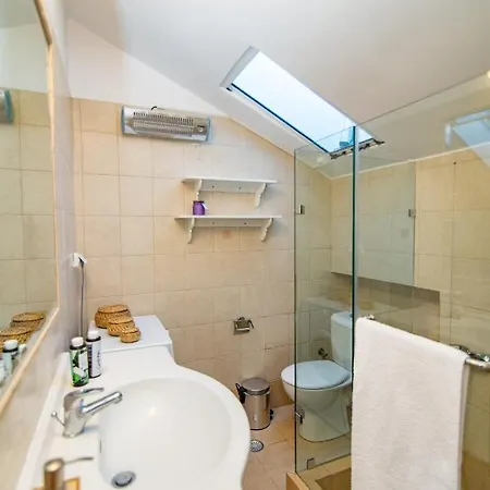 La Belle Vie Holiday home